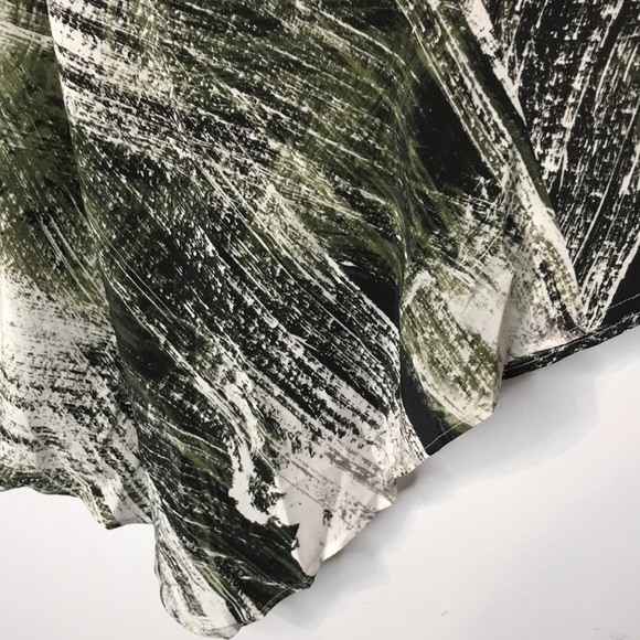 Lamarque Gaza palm buttons asymetric skirt - Picture 3 of 14